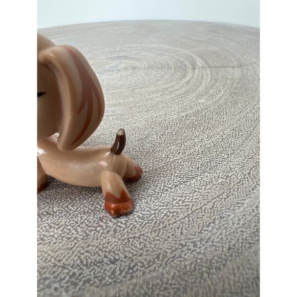 Littlest Pet Shop RARE #518 Dachshund Dog Brown Blue Eyes Tear Drop LPS *Read - Picture 2 of 6